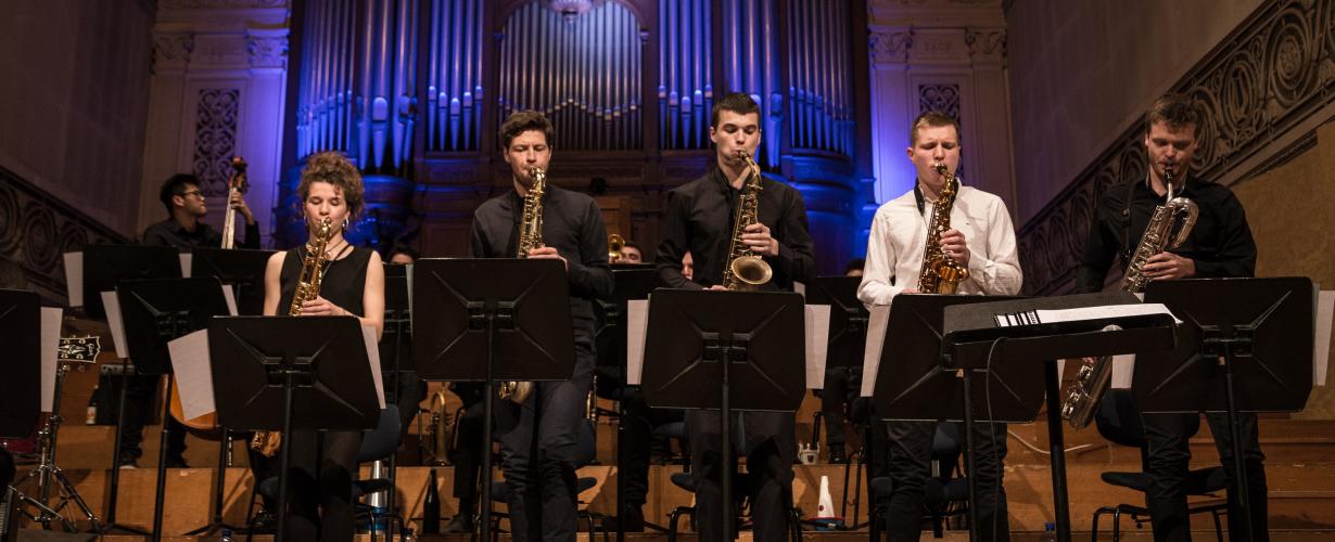 Big Band 2019 March Jhon Clayton (f Pepa Niebla, The Fog House Photography)