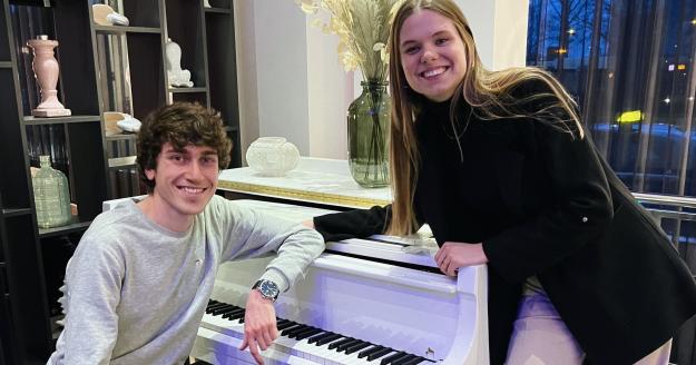 Jonas Paenen en Adinda Hertmans
